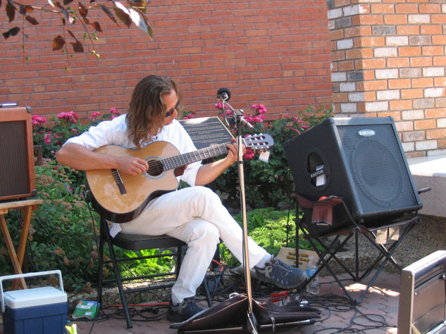 Guitarist, Old Scona Farmers Market, July 2007